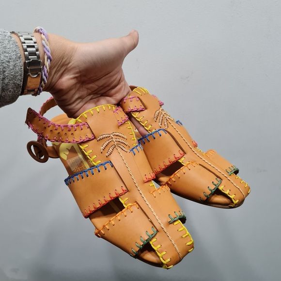 Farm Rio Caramel Palm Tree Strap Sandals NWOT Women's US 9 Bohemian Leather - Picture 2 of 14